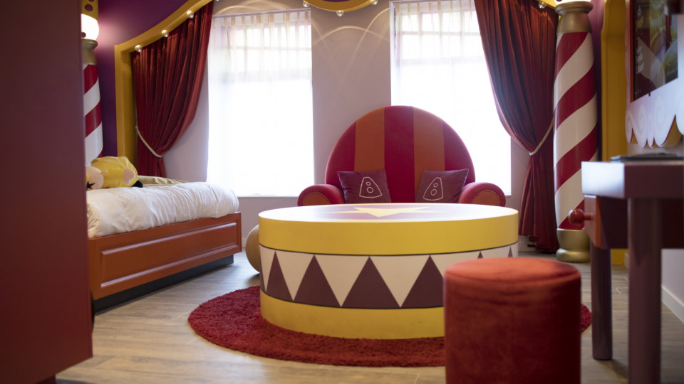 Bumba Luxury Themed Suite